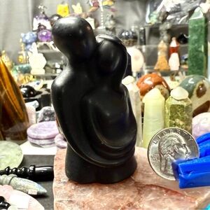 🖤 Lovers Black Obsidian Sculpture